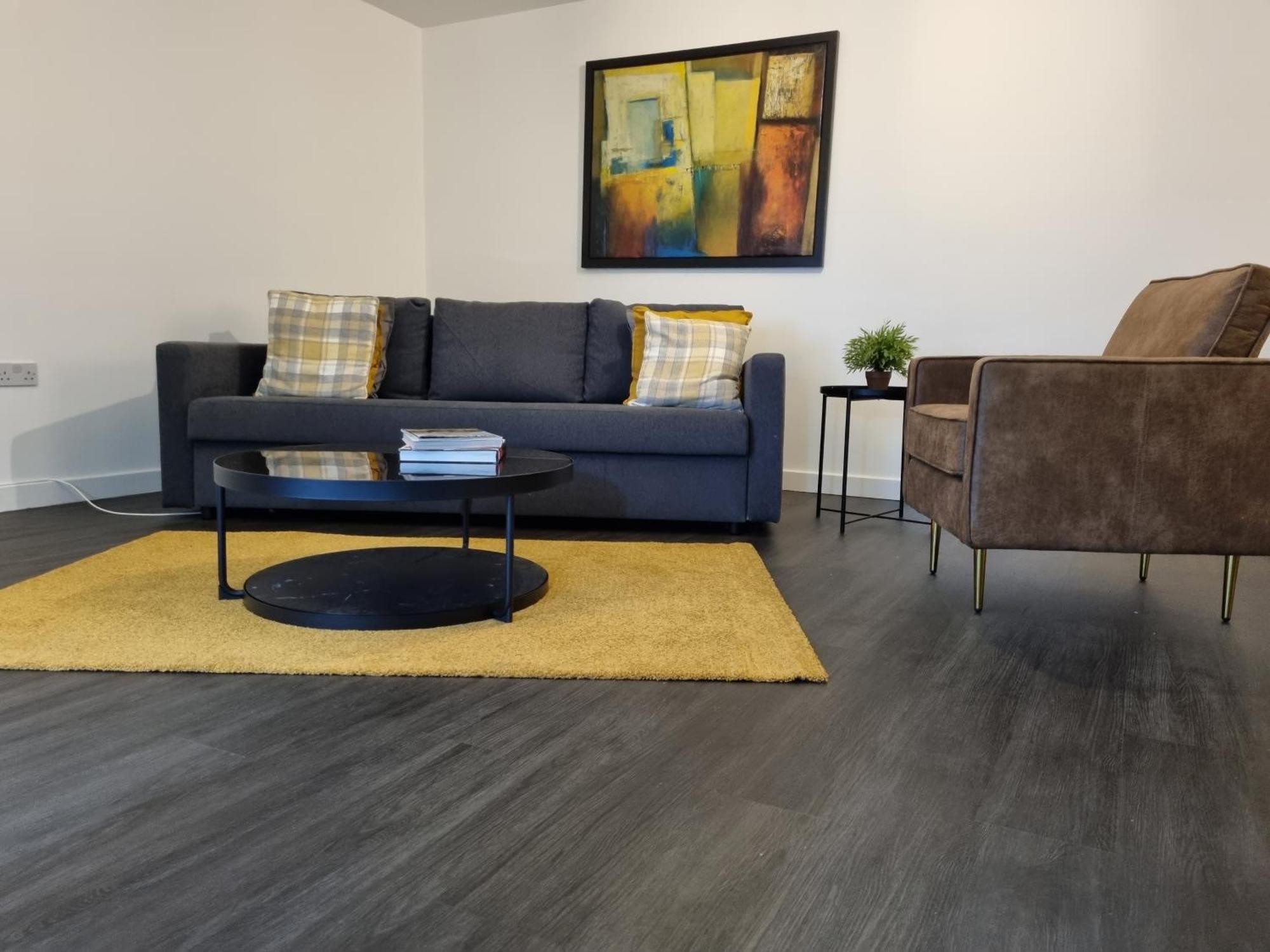 Spacious London Apartment 5 Min Walk To Leytonstone Underground Station And 5 Stops To Zone 1 외부 사진